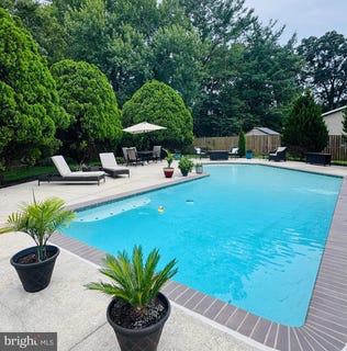 /international/us/1711-elkridge-court-crofton-md-110101509978/