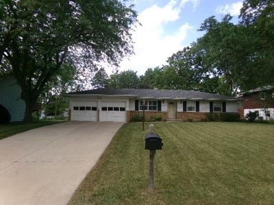 /international/us/2108-middlebury-road-freeport-il-110100500621/
