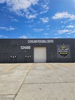 /international/us/12400-crossburn-avenue-cleveland-oh-110107608650/