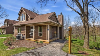 /international/us/120-walnut-hill-drive-galena-il-110105629975/