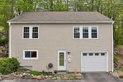 /international/us/12-watson-street-pittsfield-nh-110108058834/