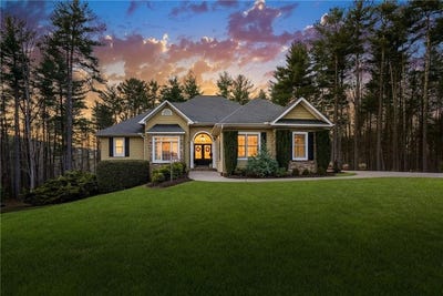 /international/us/148-early-sweet-lane-clarkesville-ga-110100674156/