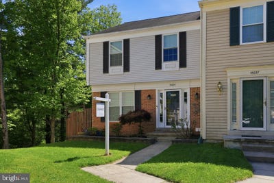 /international/us/15029-shamrock-ridge-road-silver-spring-md-110107819589/