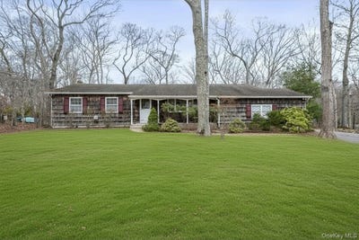 /international/us/6625-hortons-lane-southold-ny-110106919468/