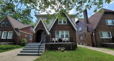 /international/us/5793-yorkshire-road-detroit-mi-110100721847/