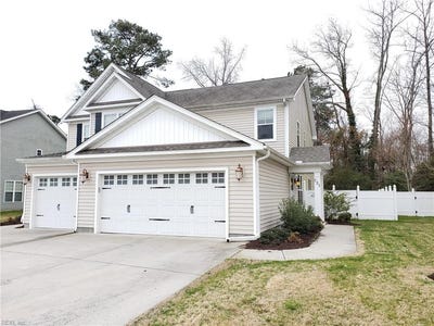 /international/us/721-albertine-court-chesapeake-va-110108585585/