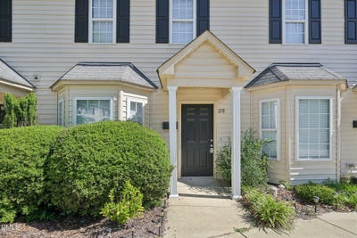 /international/us/278-s-raleigh-street-angier-nc-110108225967/