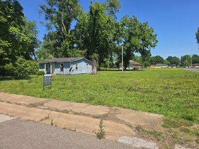 /international/us/117-e-quinn-avenue-osceola-ar-110108226352/