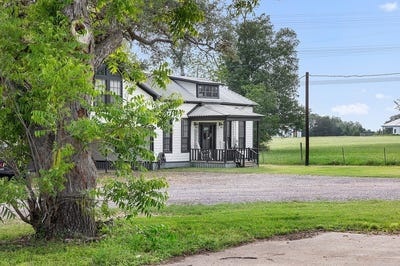 /international/us/1013-park-prairie-road-fayetteville-tx-110107883951/