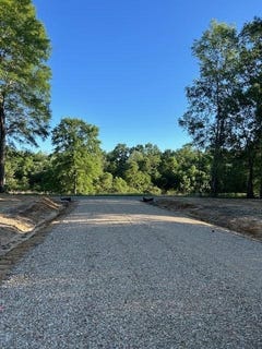 /international/us/08-log-cabin-ln-poplarville-ms-110107311539/
