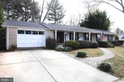 /international/us/2002-n-amelia-street-sterling-va-110108663091/