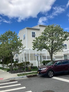 /international/us/203-aquatic-place-arverne-ny-110099064249/?lang=en