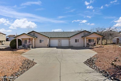 /international/us/8501-e-leigh-drive-prescott-valley-az-110105395539/