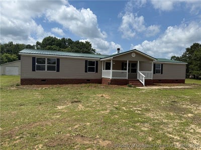 /international/us/205-prairie-lane-autryville-nc-110100317226/