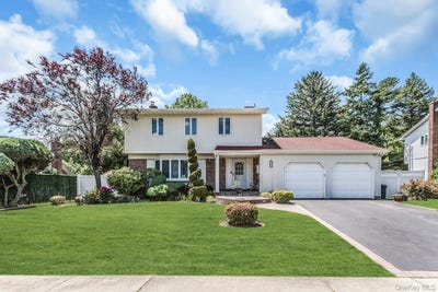 /international/us/67-chenango-drive-jericho-ny-110108332688/