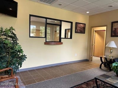 /international/us/1402-wayne-memorial-drive-goldsboro-nc-110105345434/