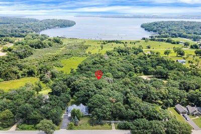 /international/us/lot-13-bay-road-green-lake-wi-110100971005/