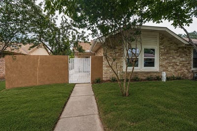 /international/us/412-pogue-street-cedar-hill-tx-110108979862/
