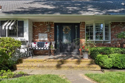 /international/us/21-n-ward-avenue-rumson-nj-110108678877/