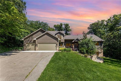 /international/us/2655-88th-court-w-northfield-mn-110101428022/