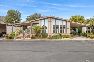 /international/us/1919-w-coronet-anaheim-ca-110106006689/