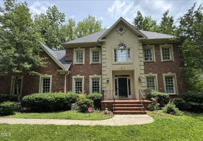 /international/us/7414-somersby-drive-summerfield-nc-110101242376/?lang=en