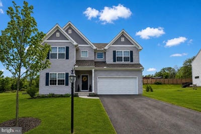 /international/us/1083-smyth-lane-pennsburg-pa-110107693012/