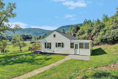 /international/us/8031-bent-mountain-rd-roanoke-va-110119988207/