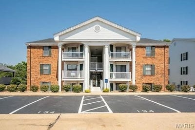 /international/us/134-jubilee-hill-drive-wildwood-mo-110101459514/