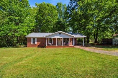 /international/us/620-2nd-avenue-se-lafayette-al-110107501357/