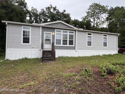 /international/us/212-squirrel-tree-trail-satsuma-fl-110100898620/