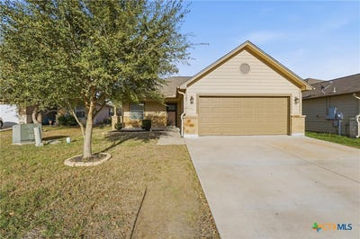 /international/us/1306-fern-court-gonzales-tx-110106474470/