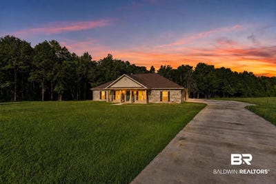 /international/us/8552-march-road-irvington-al-110109524582/