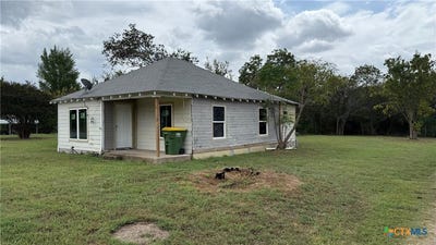 /international/us/512-park-street-marlin-tx-110107195882/