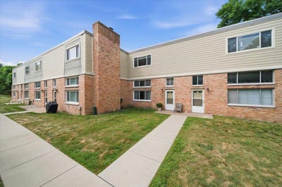 /international/us/2026-louisiana-avenue-s-saint-louis-park-mn-110119797764/