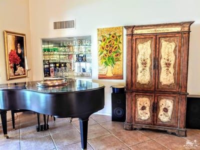 /international/us/69940-los-cocos-court-rancho-mirage-ca-110105957930/