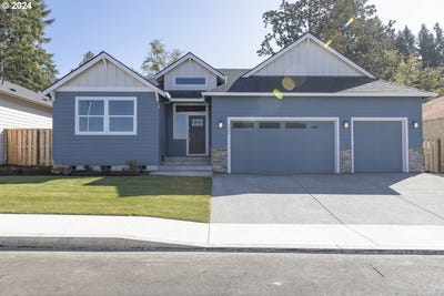/international/us/3403-ne-justus-ave-estacada-or-110096174020/