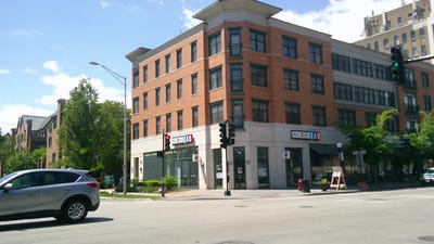 /international/us/125-n-euclid-avenue-oak-park-il-110107998084/