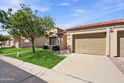 /international/us/1021-s-greenfield-road-mesa-az-110110398938/
