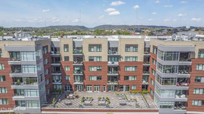 /international/us/333-w-depot-ave-knoxville-tn-110107518483/