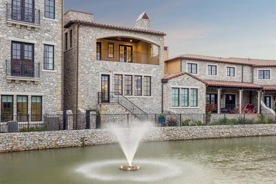 /international/us/24-comillas-drive-westlake-tx-110100654983/
