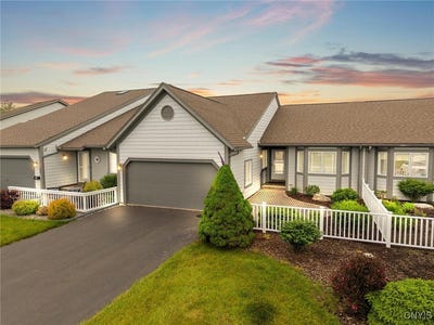 /international/us/268-oarlock-circle-manlius-ny-110100154915/
