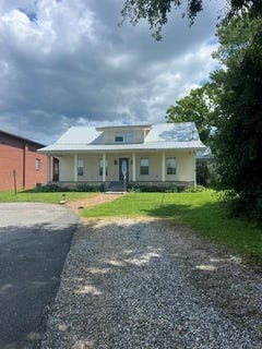 /international/us/17-town-square-road-morganton-ga-110108497551/