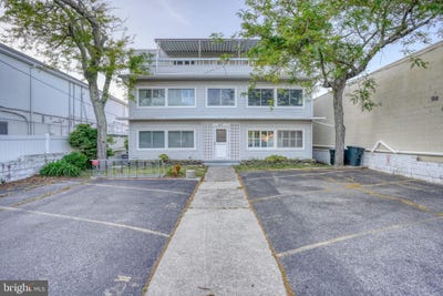 /international/us/21-wilmington-avenue-rehoboth-beach-de-110108232701/