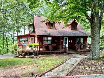 /international/us/1014-smokerise-drive-hayesville-nc-110100839127/