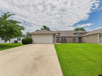 /international/us/213-turnberry-court-mountain-home-ar-110100757073/
