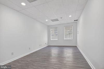 /international/us/8607-2nd-avenue-silver-spring-md-110108063979/