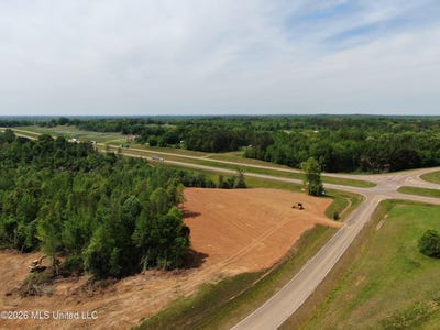 /international/us/13000-highway-72-ashland-ms-110096653288/