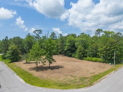 /international/us/lot-51-woodland-circle-d-iberville-ms-110099891893/