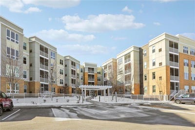 /international/us/7070-153rd-street-w-apple-valley-mn-110106030301/